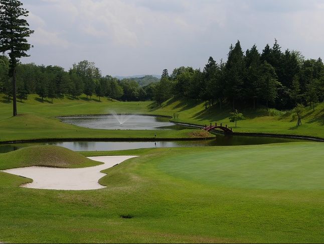 �j�n�l�`�J���g���[�N���u