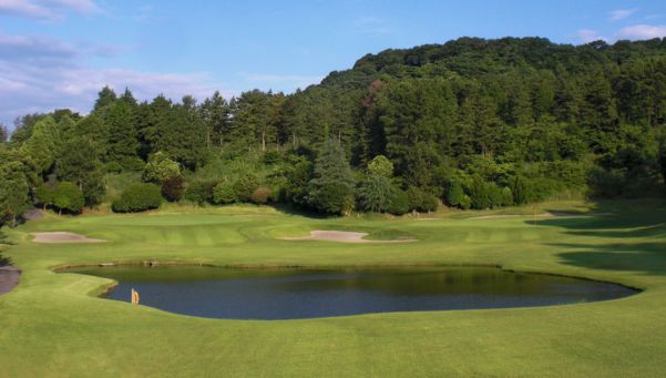 �������؃J���g���[��y��